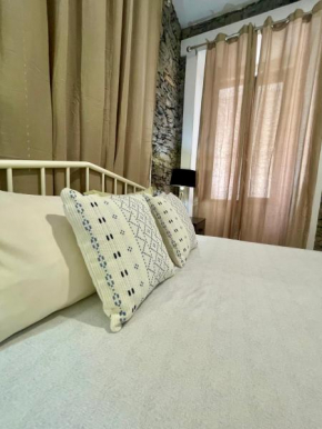 Syd's City Center Bed and Breakfast